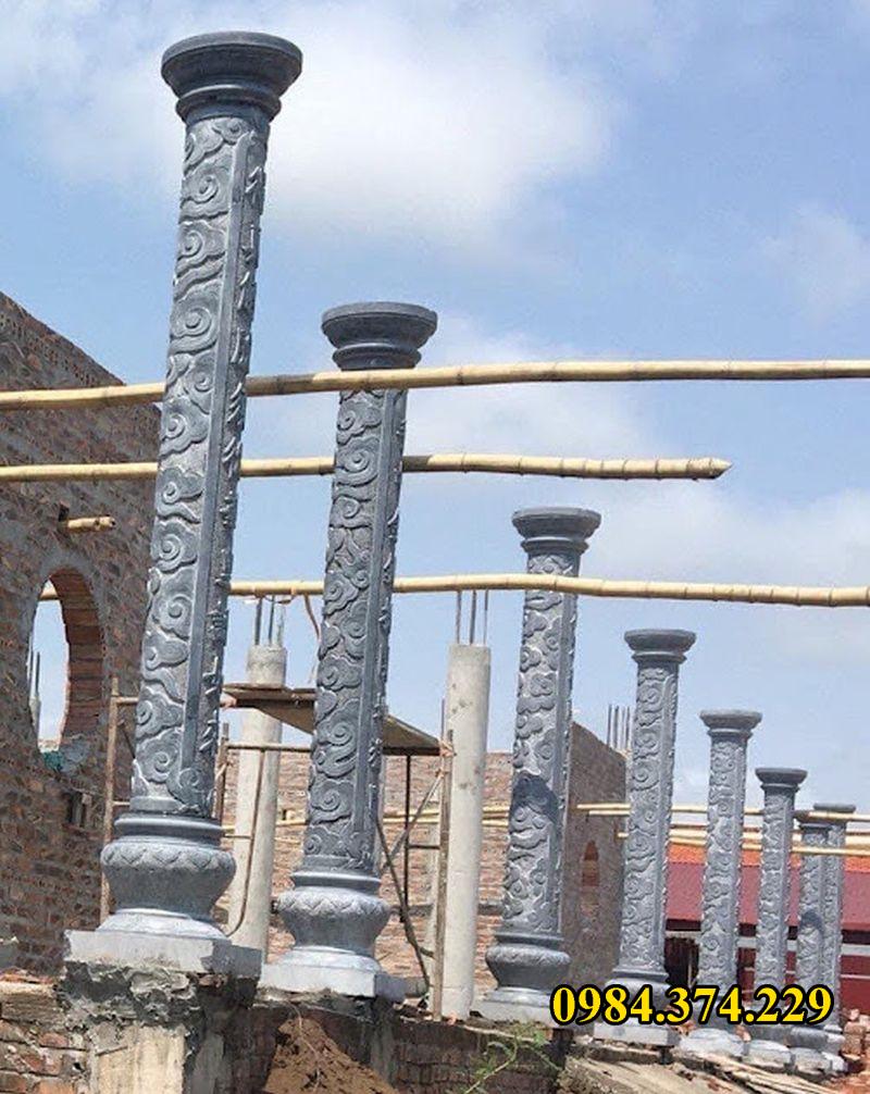 Cột nhà thờ, đình chùa 1092