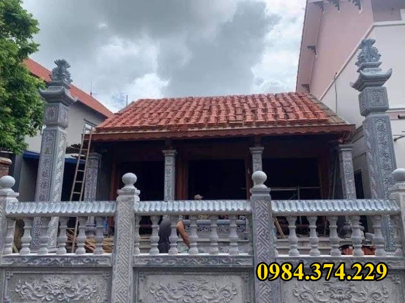Cột nhà thờ, đình chùa 1094