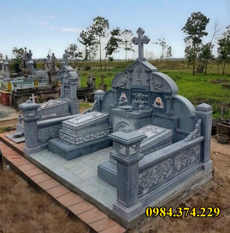 Mộ đá công giáo 1804