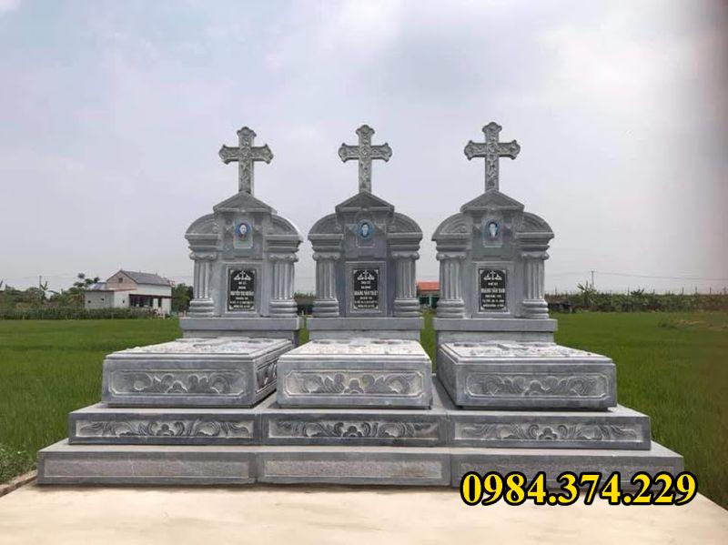 Mộ đá công giáo 1866