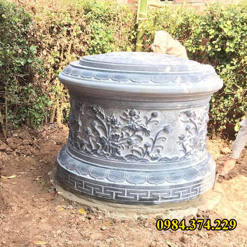 Mộ đá tròn 2106