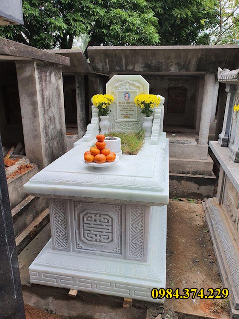 Mộ đá đơn giản 2174